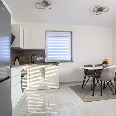 Apartman Vukadin Pula